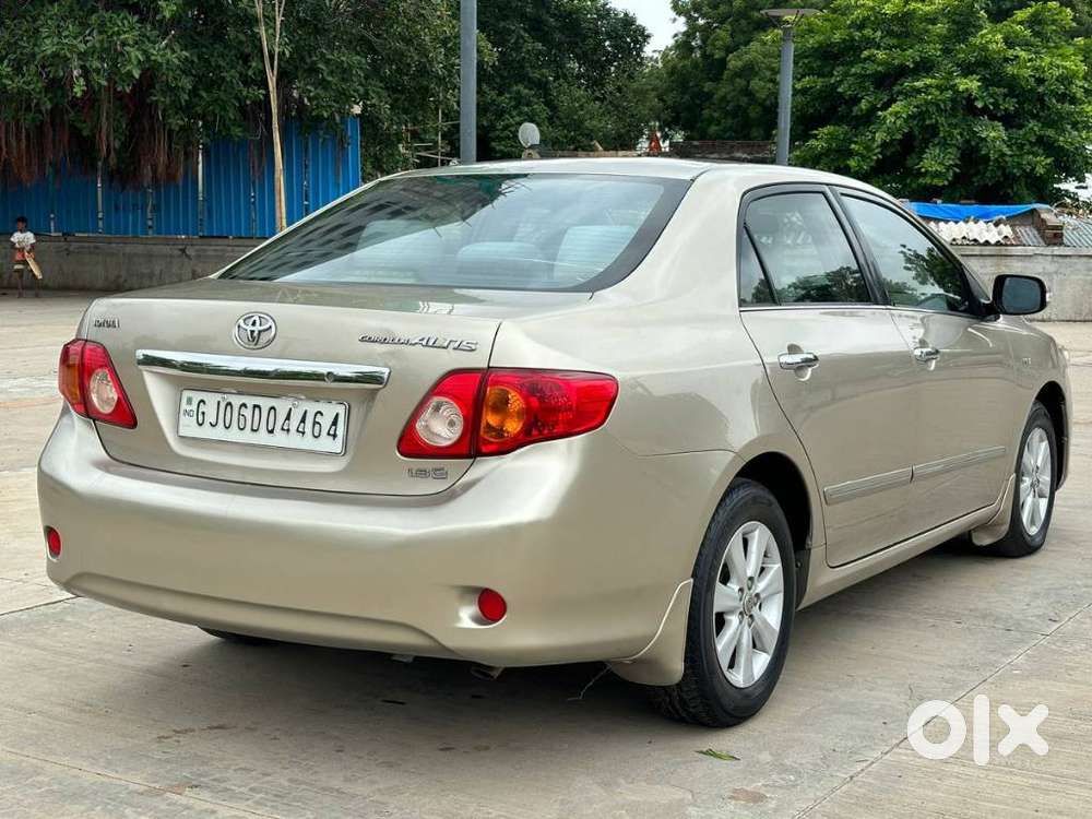Toyota Corolla Altis 1.8 G Cng, 2010, Cng & Hybrids