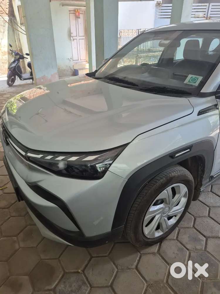 Maruti Victoris Lxi Mt Petrol