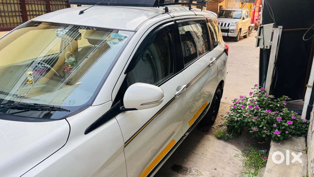 Maruti Suzuki Ertiga Petrol 2025