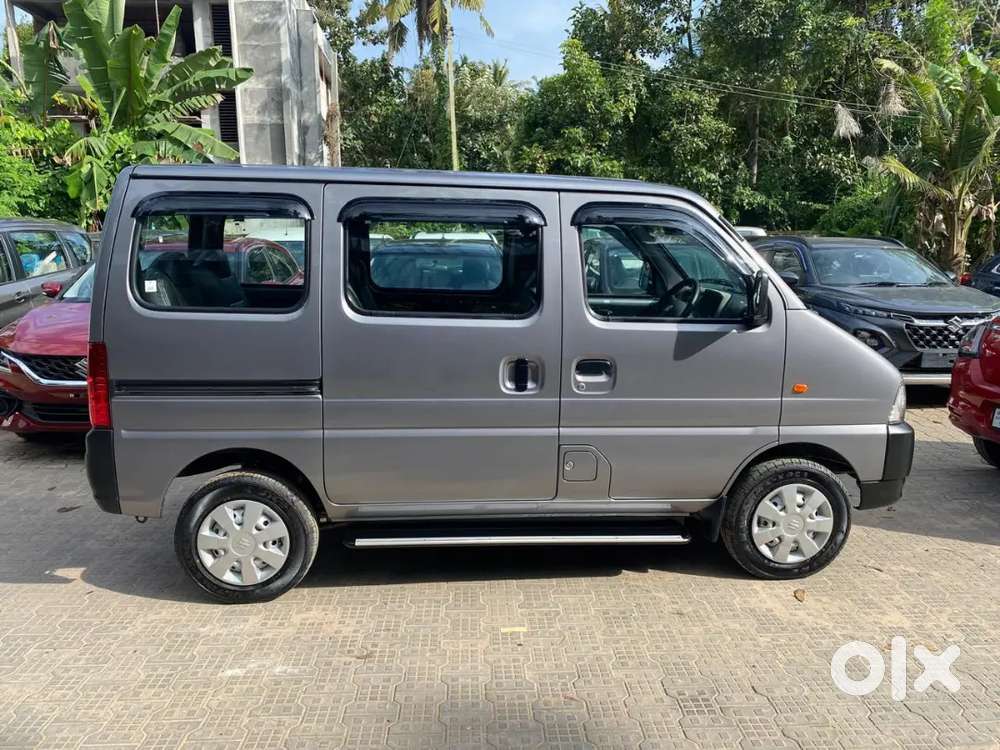 Ecco 5 Str Ac Petrol