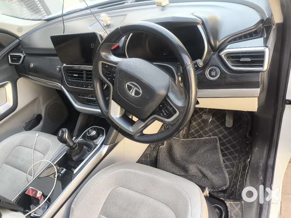Self Driven Tata Safari