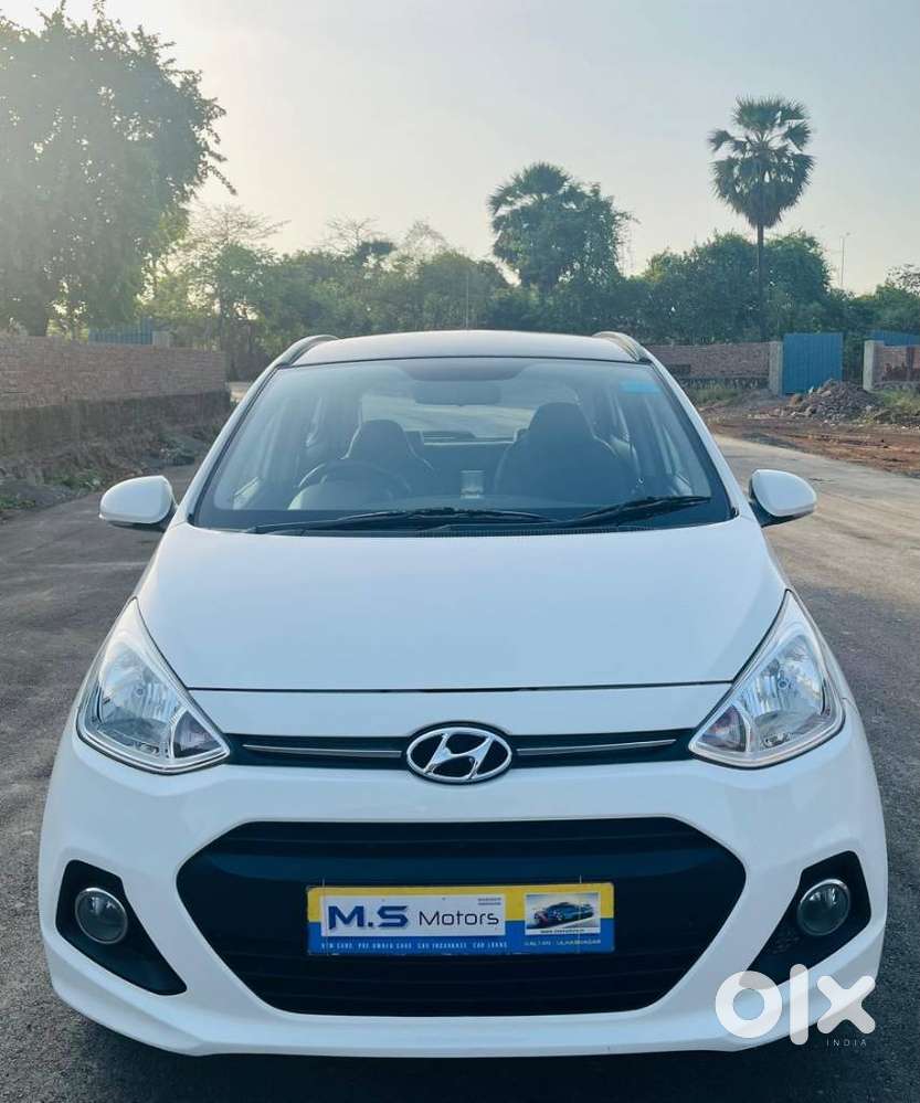 Hyundai Grand I10 Asta Automatic 1.2 Kappa Vtvt, 2015, Petrol