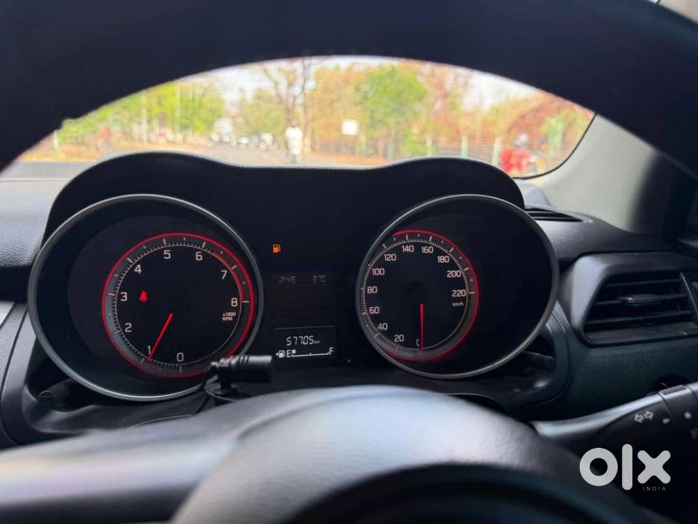 Maruti Suzuki Swift Zxi Plus Dual Tone, 2019, Petrol