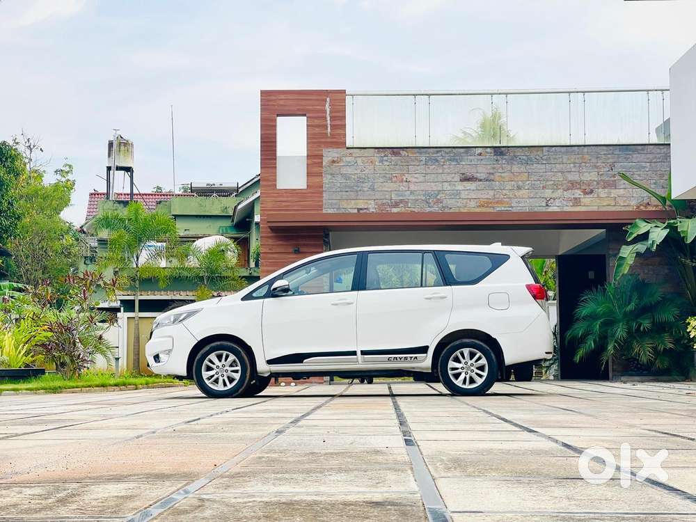 Toyota Innova Crysta 2.4 Gx Mt, 2018, Diesel