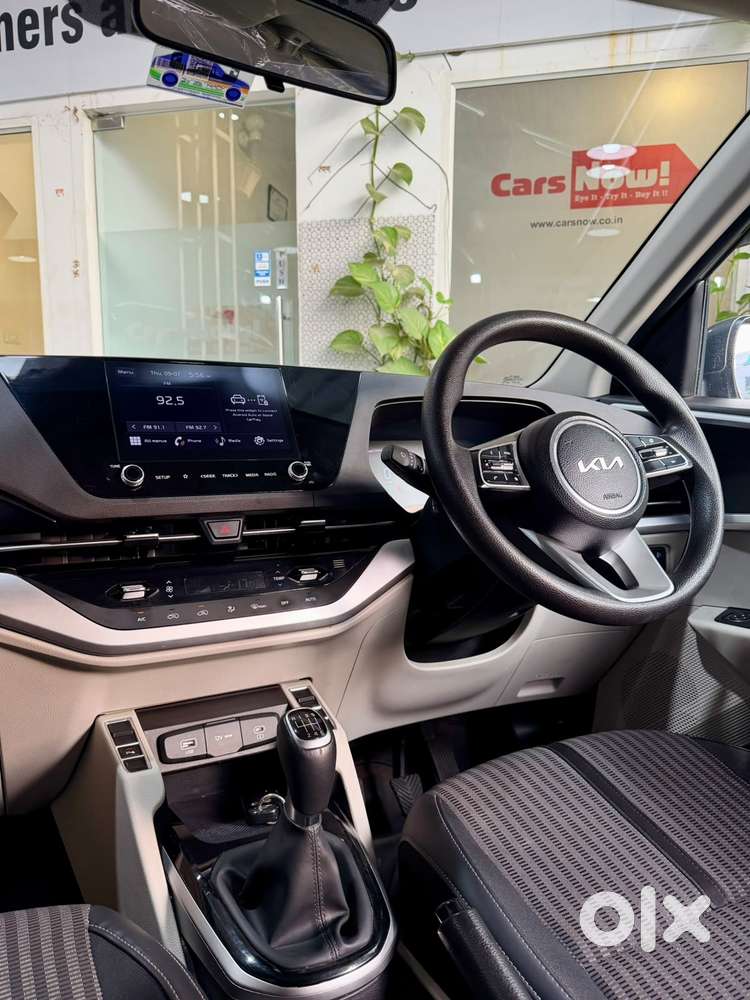 Kia Carens 1.4 Prestige 7 Str, 2024, Petrol