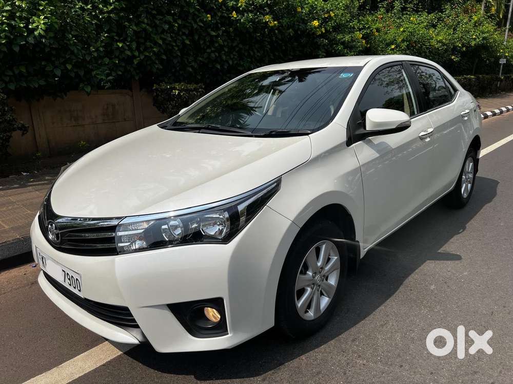 Toyota Corolla Altis [2014-2017] 1.8 G Cvt, 2017, Petrol
