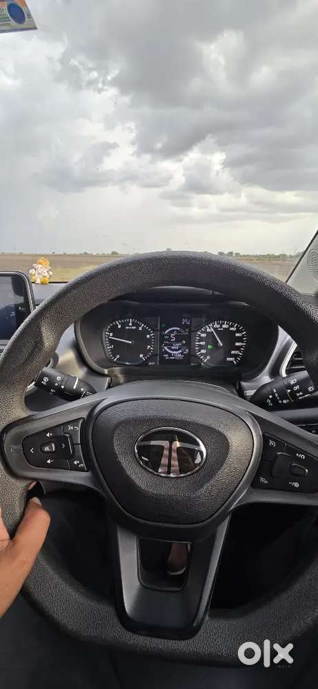 Tata Altroz 1.5 Xz 2025