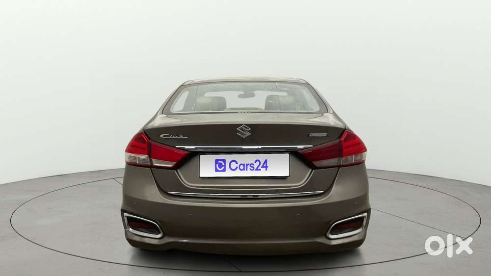 Maruti Suzuki Ciaz 1.5 Alpha Shvs Petrol, 2021, Petrol