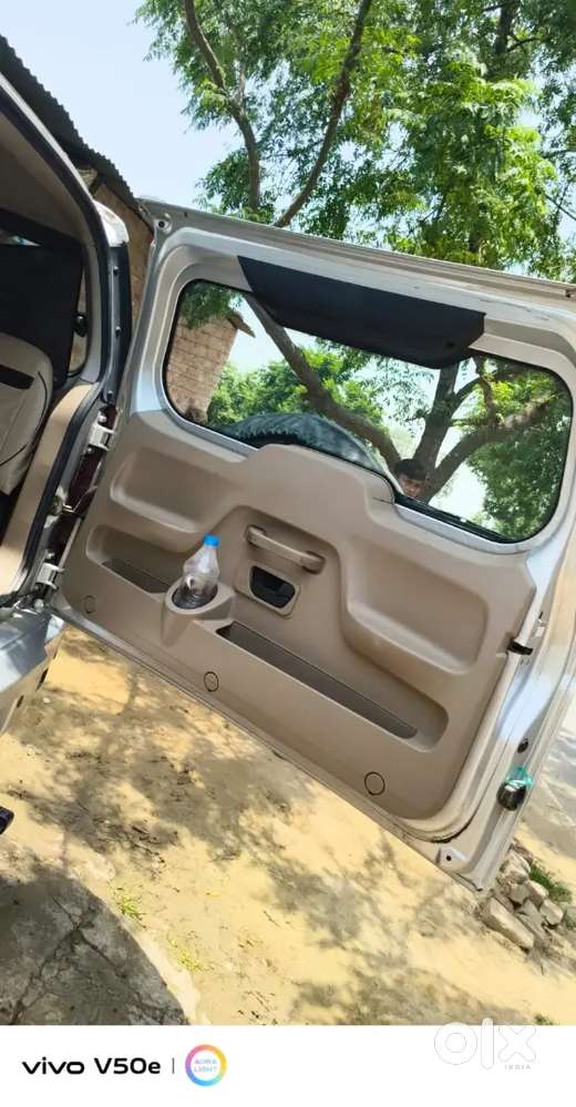 Mahindra Tuv 300 2016