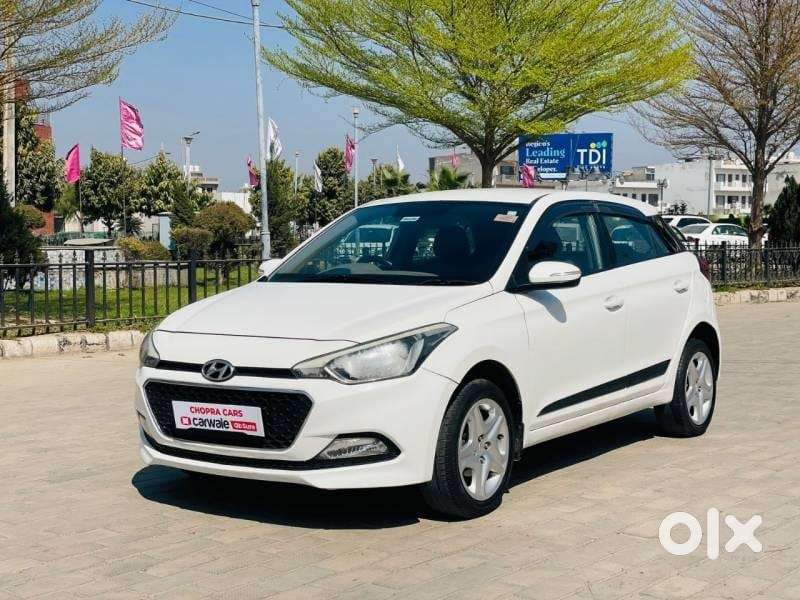 Hyundai Elite I20 Sportz (o) 1.4, 2017, Diesel