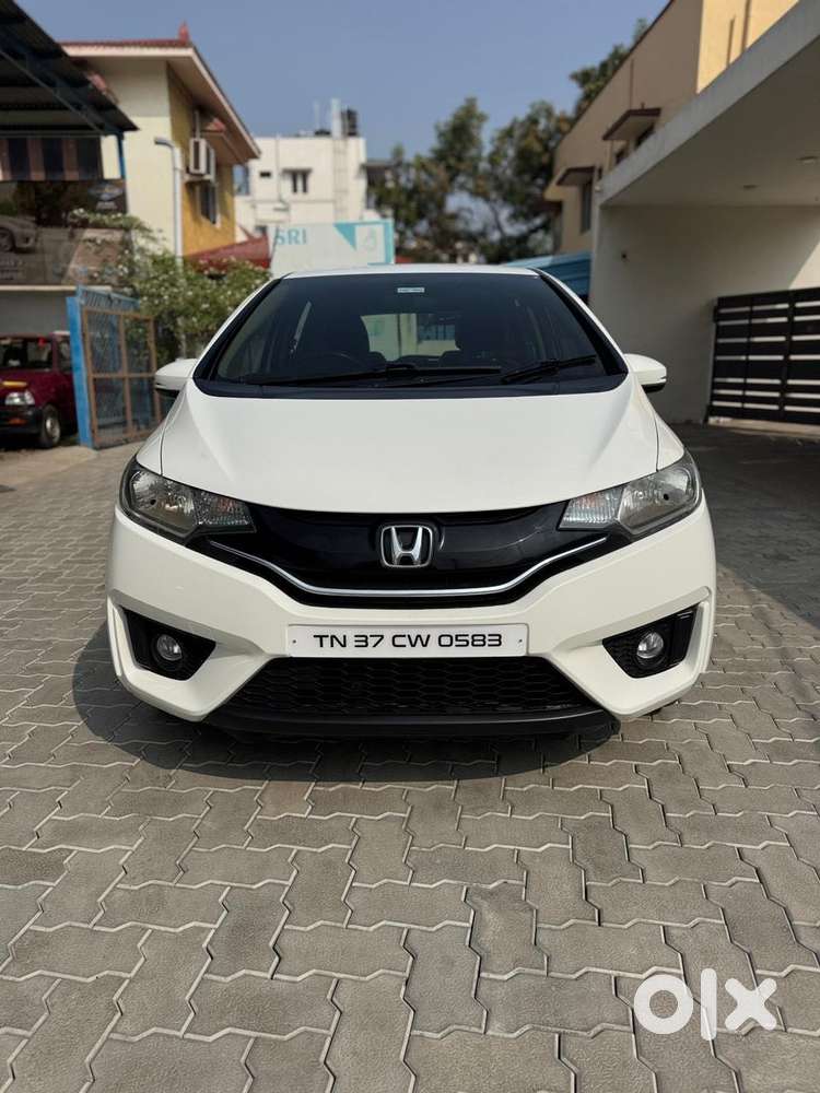 Honda Jazz V Mt Privilege, 2015, Petrol