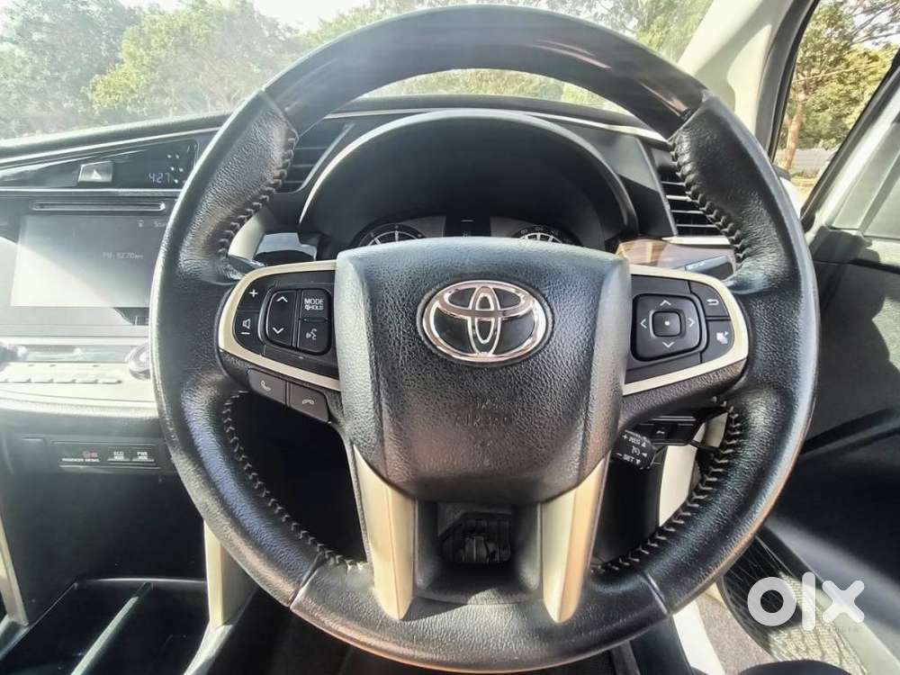 Toyota Innova Crysta 2.8 Z, 2017, Diesel