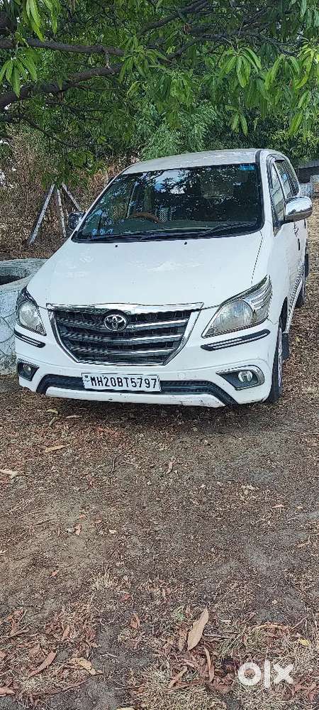 Toyota Innova 2011 Diesel Well Maintained