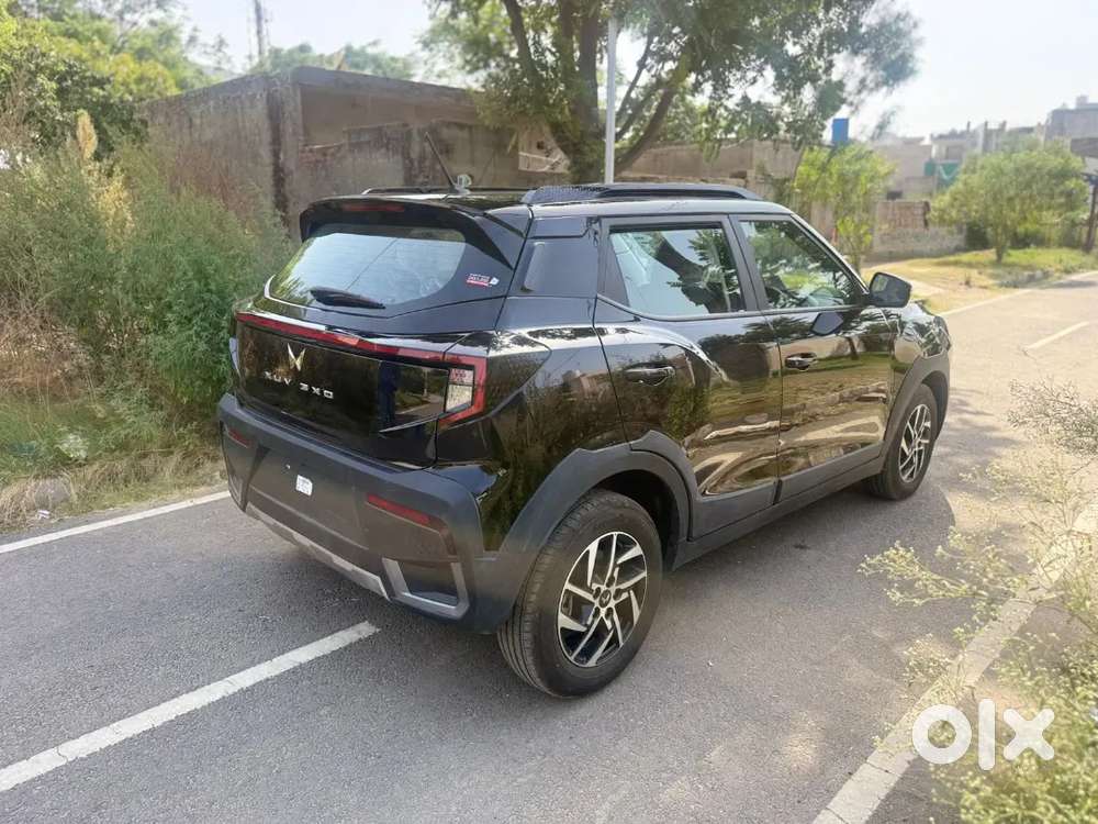 Mahindra Xuv 3xo 2025