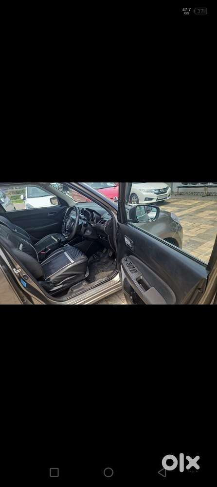 Maruti Suzuki Swift Vxi + Manual, 2021, Petrol