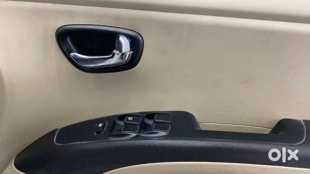 Hyundai I10 Sportz 1.1l, 2014, Petrol