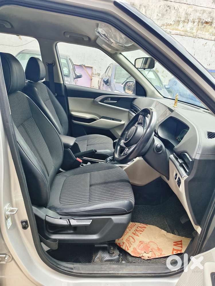 Kia Carens D1.5 6mt Premium 07, 2023, Diesel