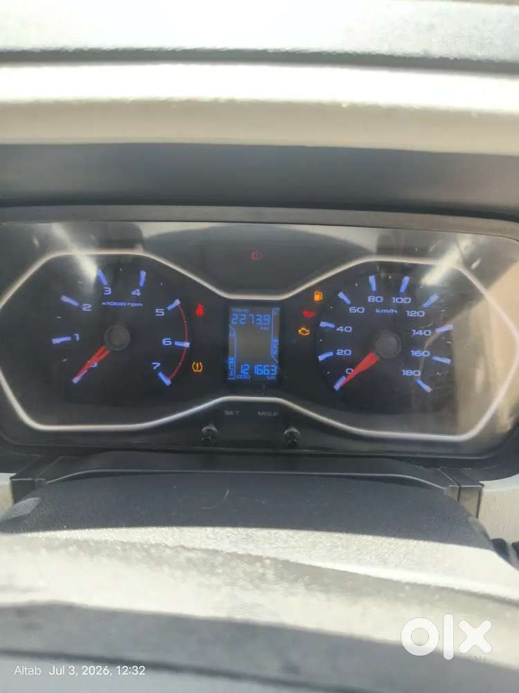 Mahindra Scorpio S10 Diesel 2017