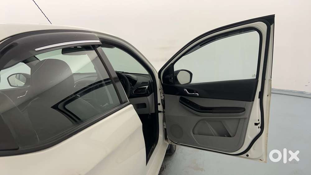 Tata Tiago Xza Plus, 2021, Petrol