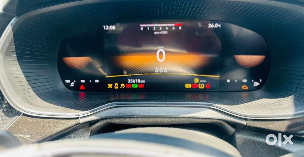 Skoda Kushaq Style 1.0l Tsi At, 2024, Petrol