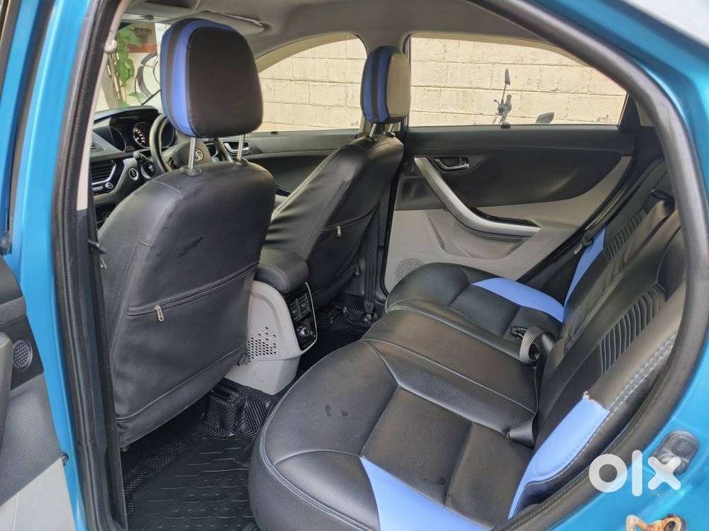 Tata Nexon [2017-2020] 1.2 Revotron Xz Plus Dual Tone Roof, 2018, Di..