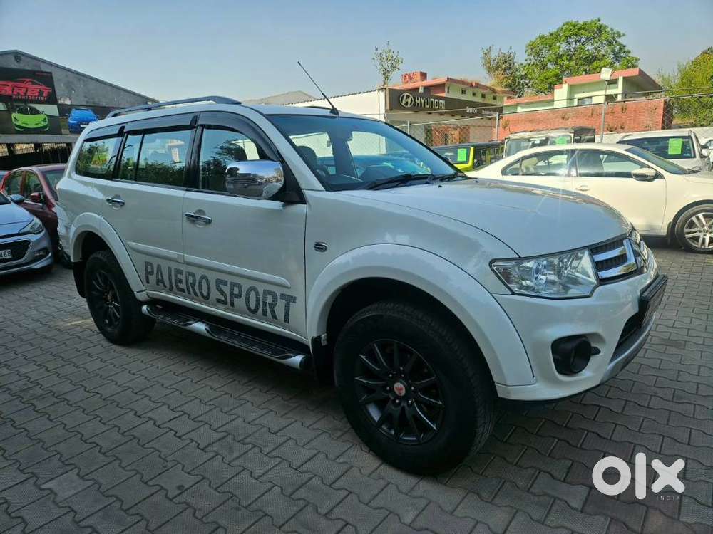 Mitsubishi Pajero Sport 4x2 Automatic, 2016, Diesel