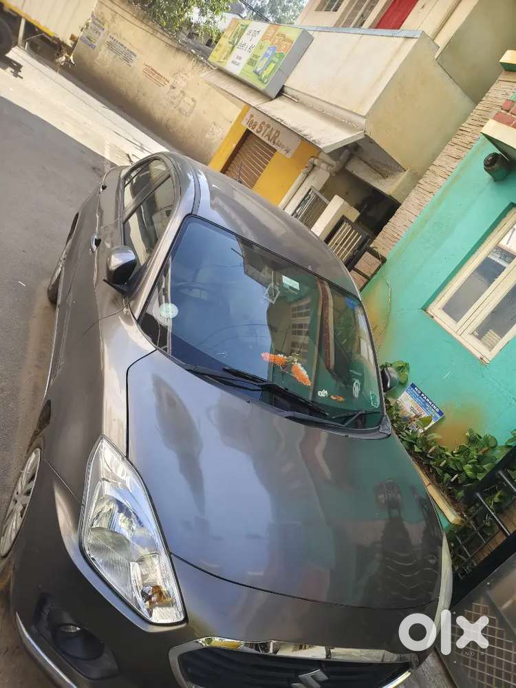 Maruti Suzuki Dzire 2017 Petrol Well Maintained
