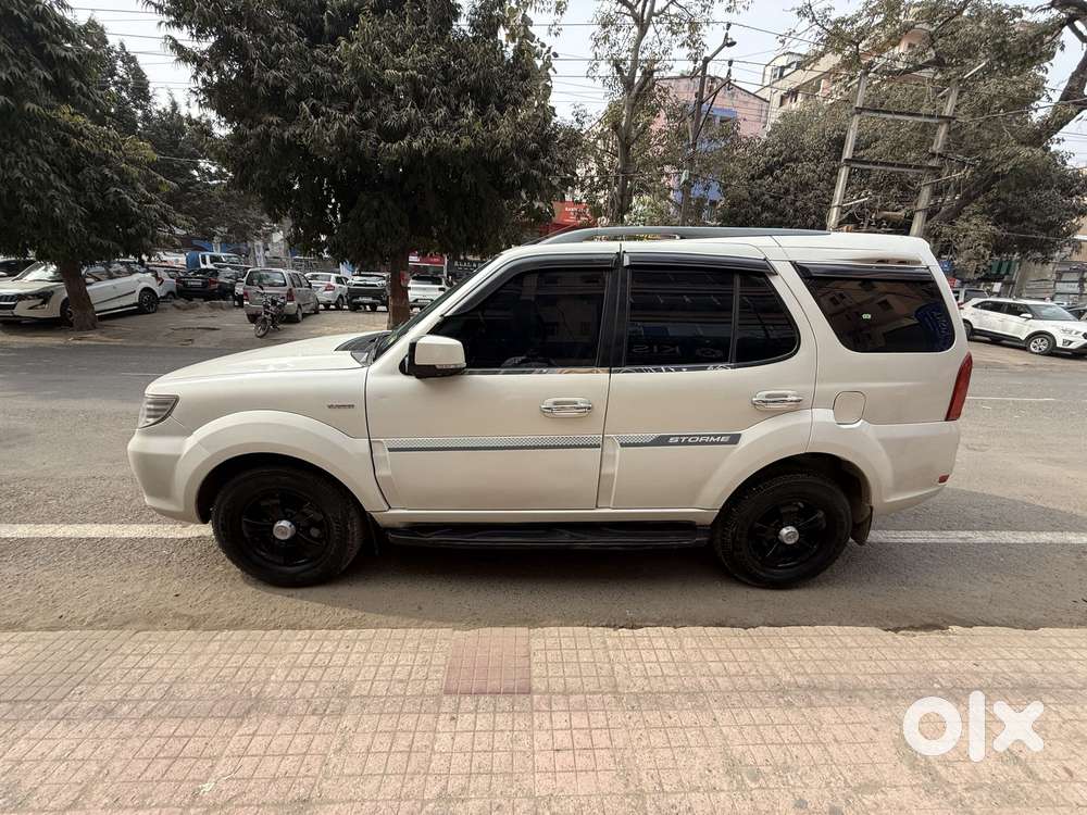 Tata Safari Storme Vx Varicor 400, 2018, Diesel