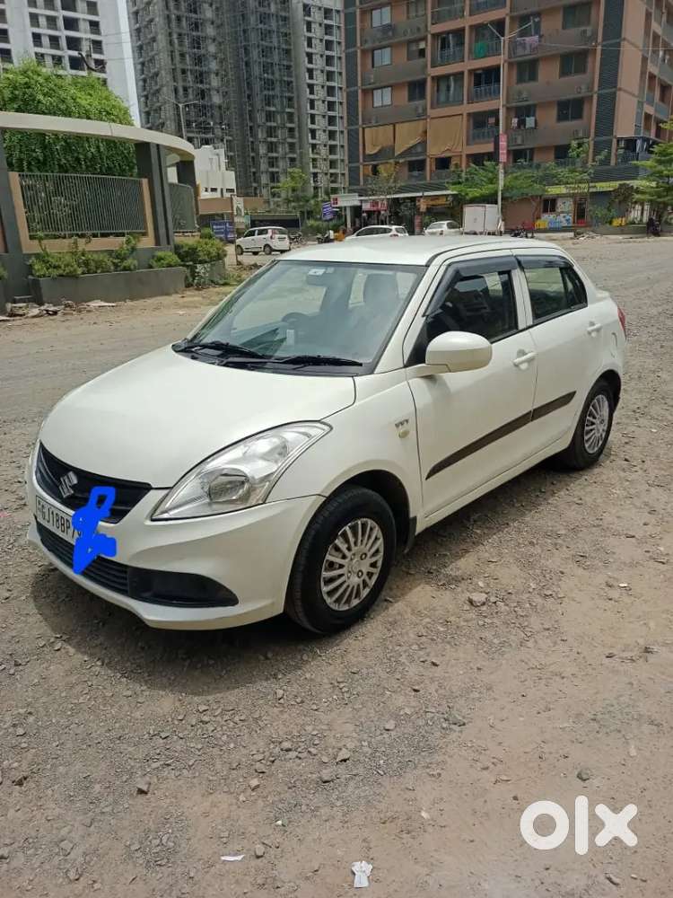 Maruti Suzuki Dzire 2017 Cng & Hybrids 117000 Km Driven