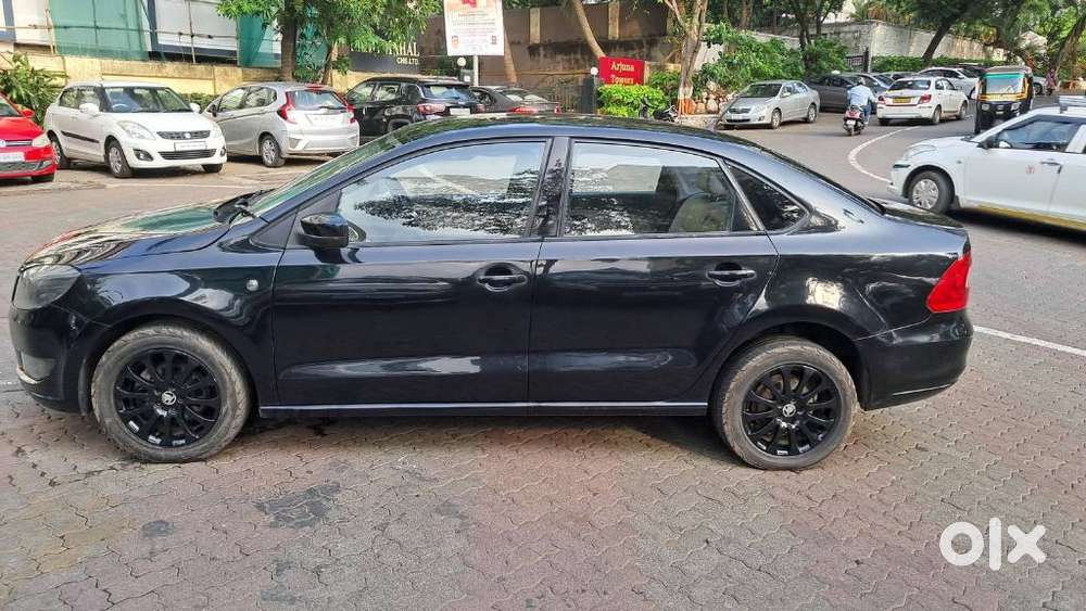Skoda Rapid 1.5 Tdi At Elegance Black Package, 2015, Diesel