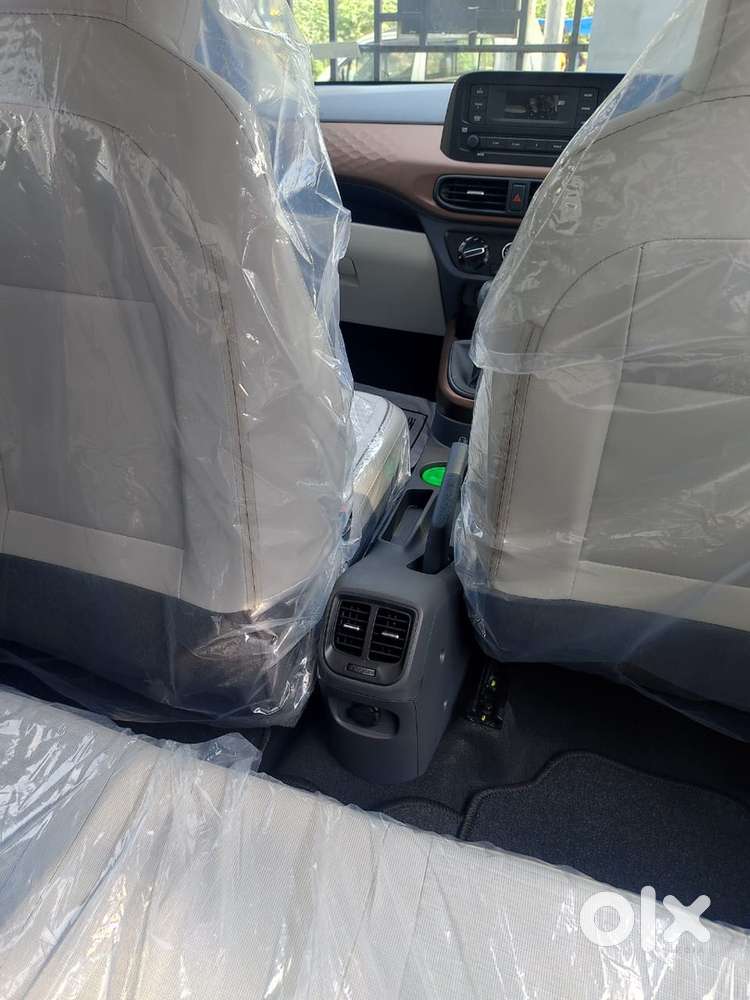 New Hyundai Aura Car Kam Sa Kam Downpymant Par Finance Kar Ka