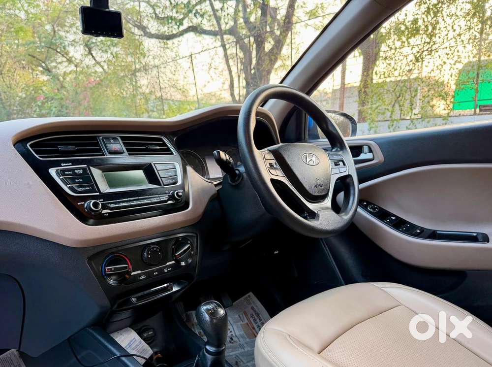 Hyundai Elite I20 Sportz (o) 1.2, 2018, Petrol