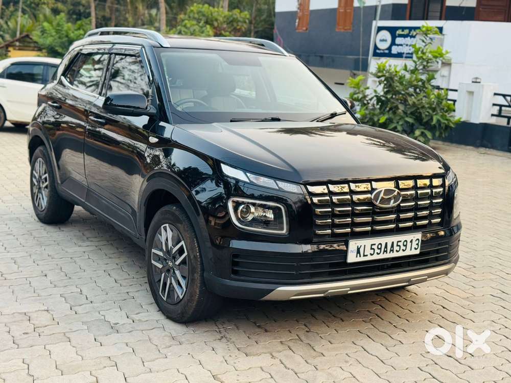 Hyundai Venue S 1.2 Petrol, 2024, Petrol