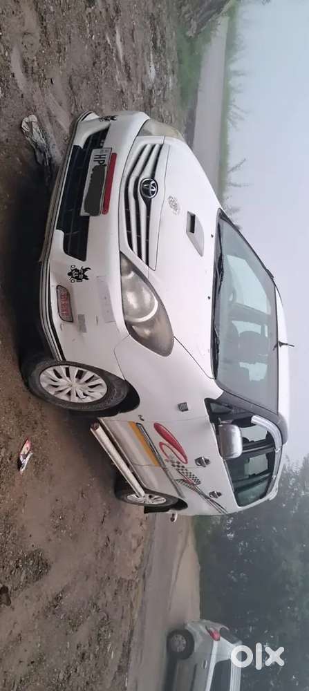 Toyota Innova 2009 Diesel 150000 Km Driven
