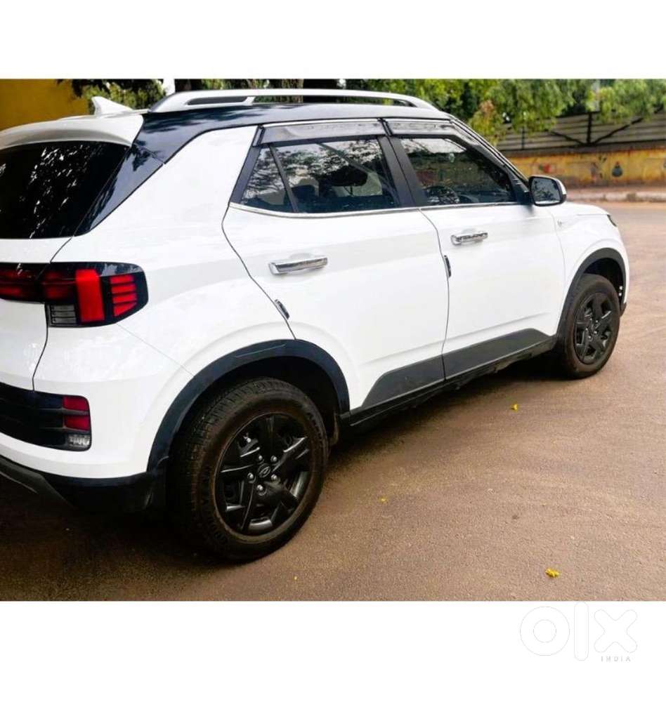 Hyundai Petrol Manual 2025