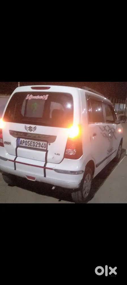Maruti Suzuki Wagon R                2011 Petrol 106000 Km Driven
