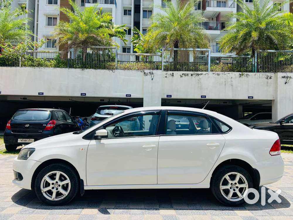 Volkswagen Vento [ ] 1.6 Highline Plus, 2015, Diesel