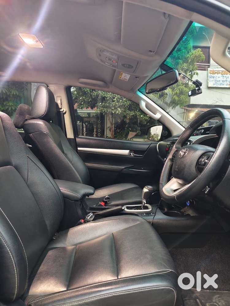 Toyota Hilux High Diesel Turbo Automatic, 2024, Diesel