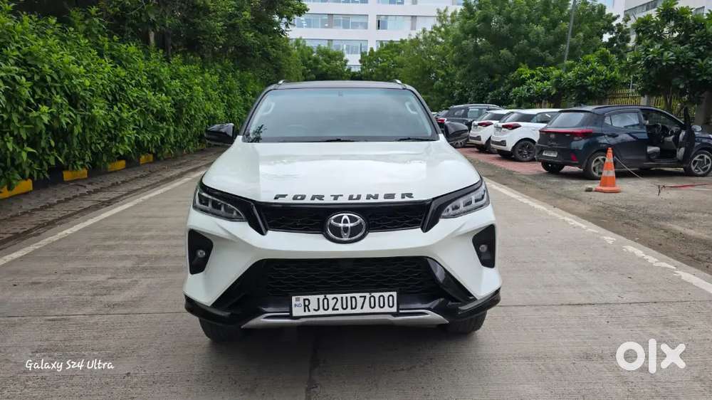 Toyota Fortuner Legender 2023 Diesel Automatic
