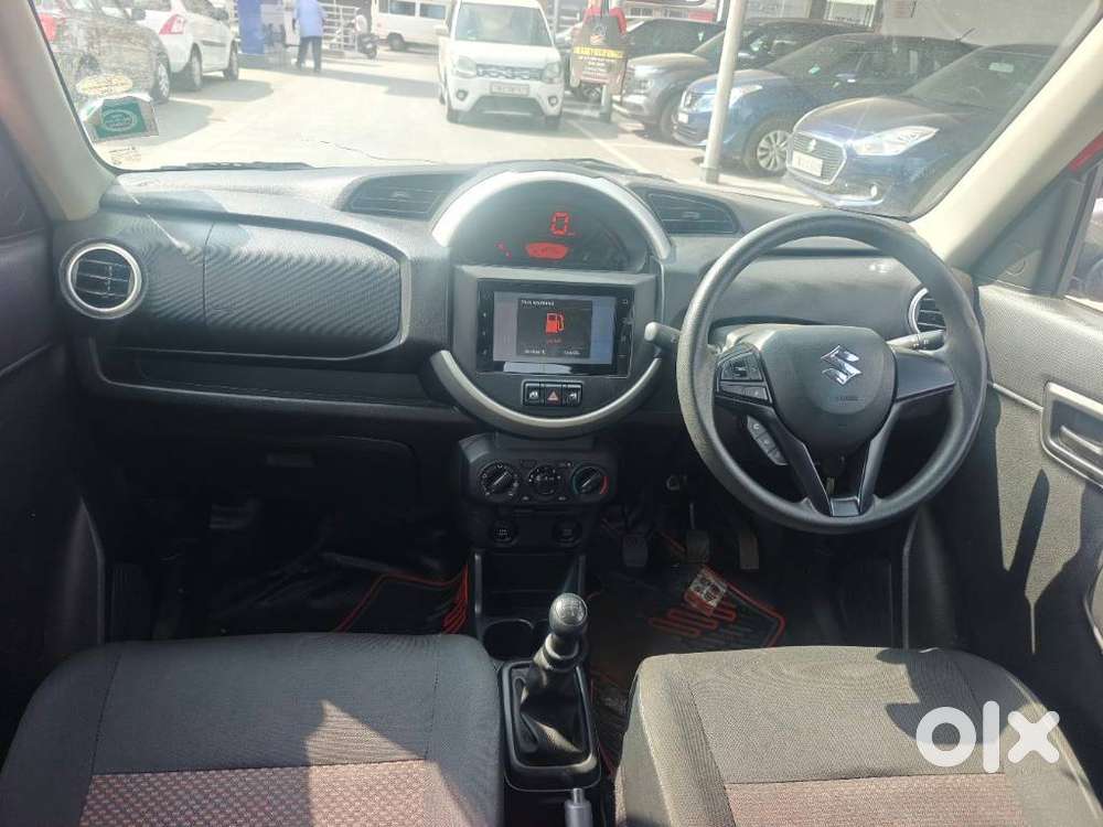 Maruti Suzuki S-presso Vxi Opt, 2023, Petrol