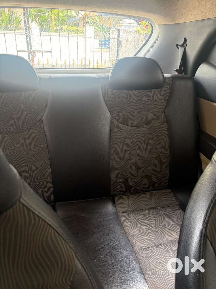Hyundai Eon Era + Petrol 2013