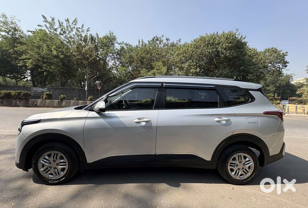 Kia Carens 1.4 Prestige 7 Str, 2023, Petrol