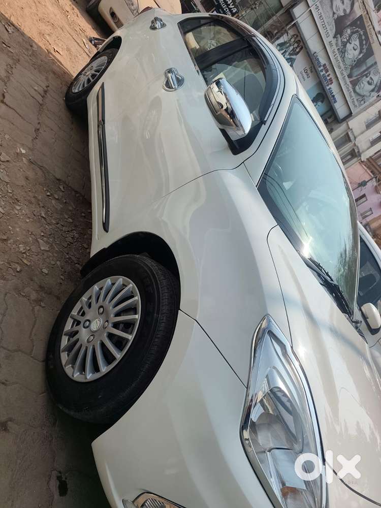 Maruti Suzuki Dzire 1.2 Vxi Cng, 2022, Cng & Hybrids