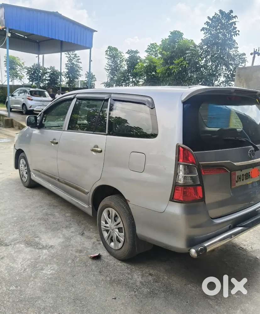 Toyota Innova 2015 Diesel Car