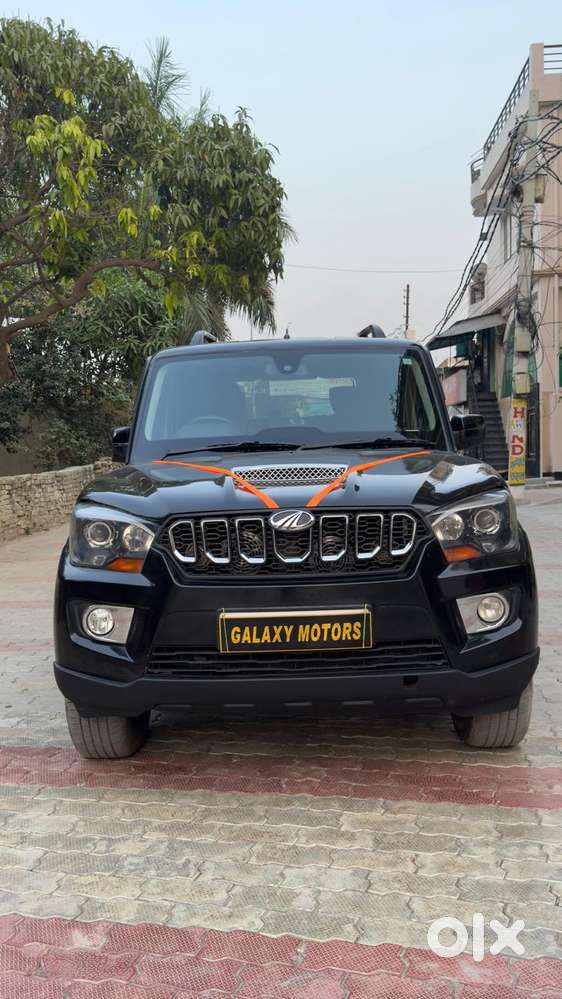 Mahindra Scorpio S10, 2016, Diesel