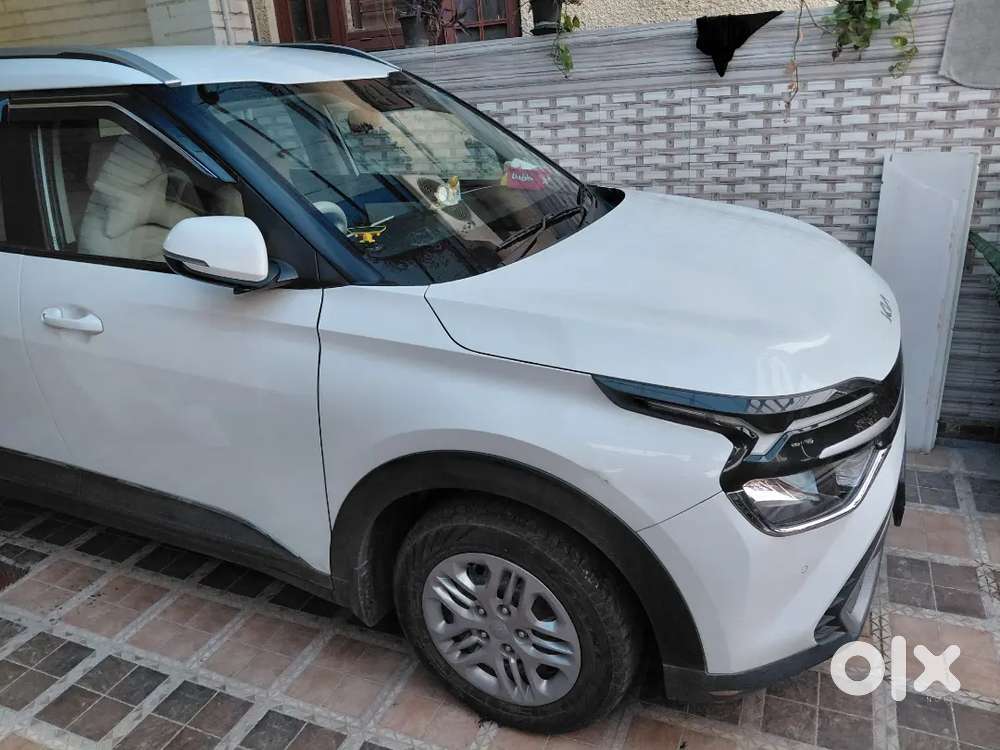 Kia Carens Prestige 1.5 Mt 7 Seater 2023 Model