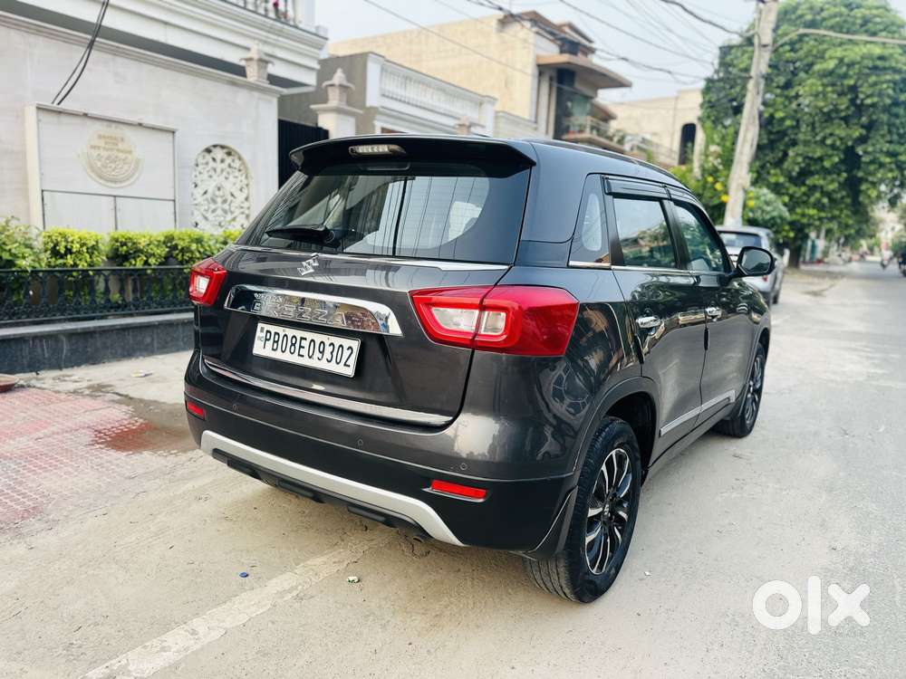 Maruti Suzuki Brezza Zxi Plus Smart Hybrid, 2020, Petrol