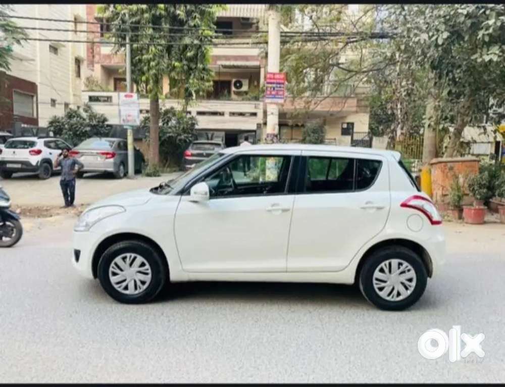 Maruti Suzuki Swift 2012 Drives Smoothly