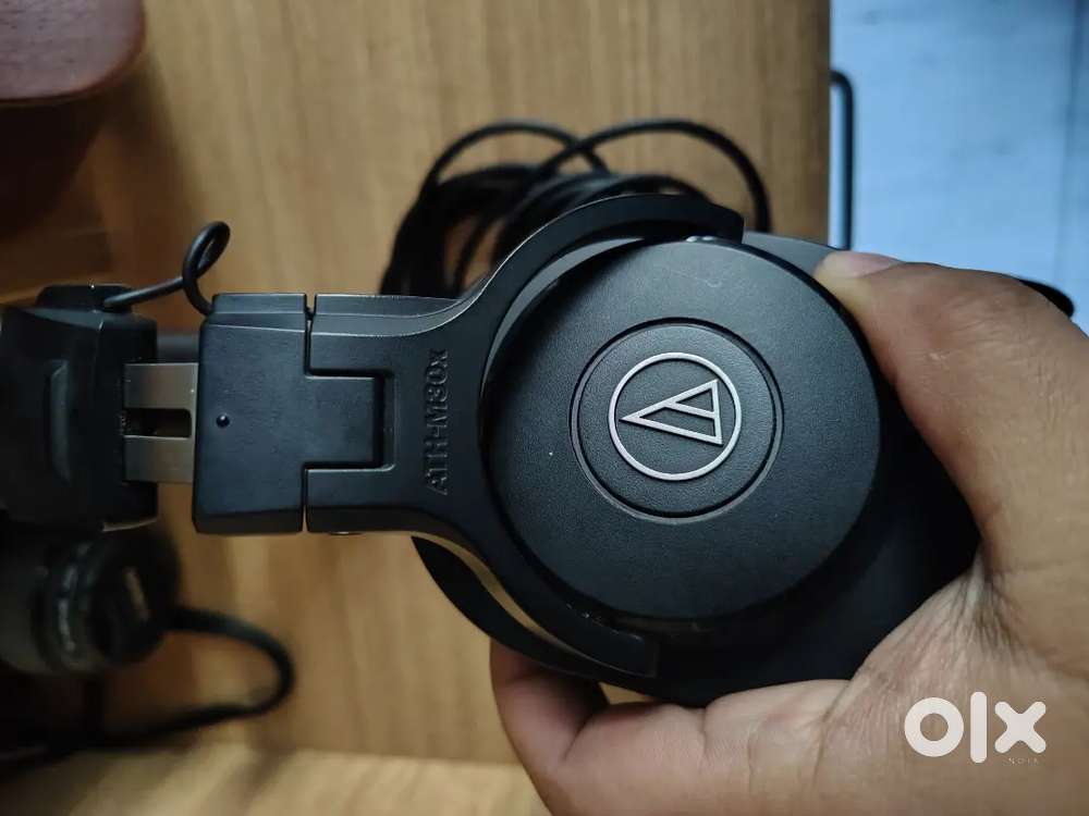 Audio-Technica ATH-M30x &mdash; Professional Monitor Headphones