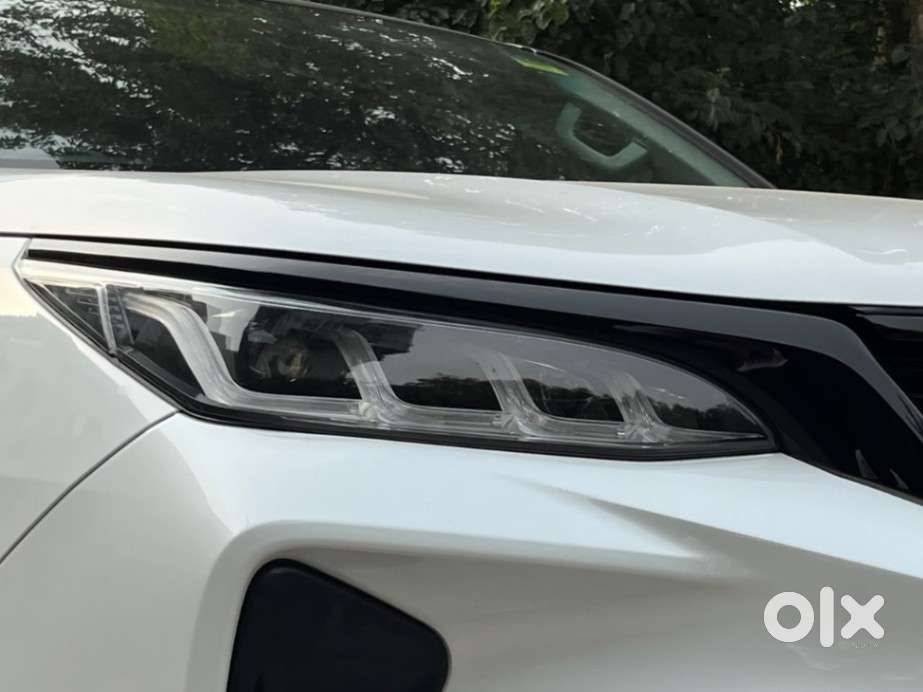Toyota Fortuner Legender 4x2 At 2.8, 2024, Diesel